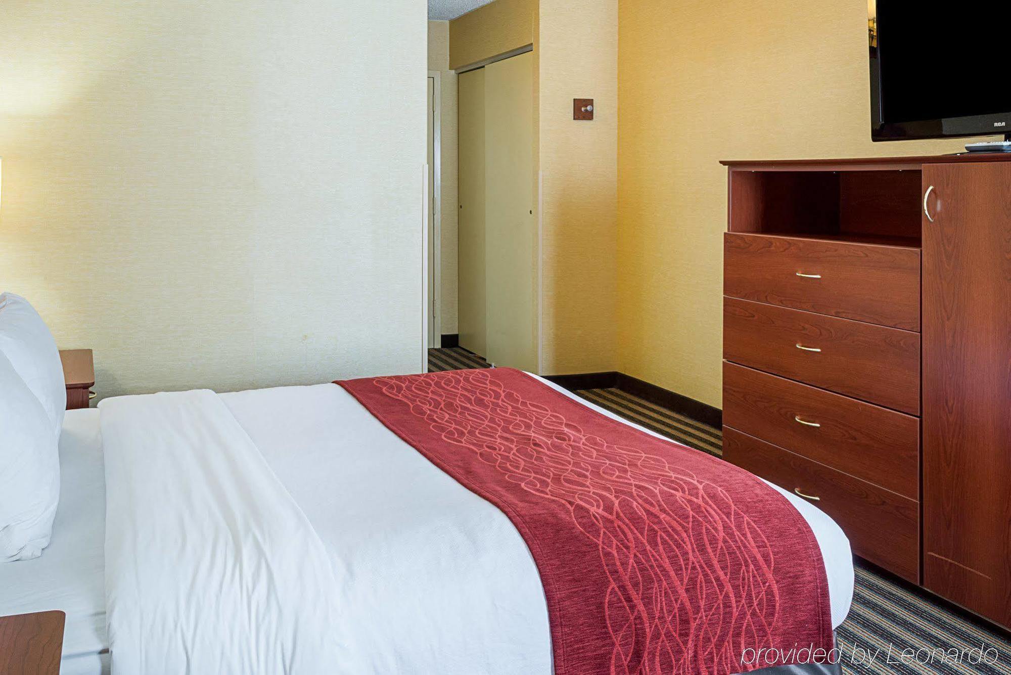 Comfort Inn Petersburg Near Fort Gregg-Adams Exterior photo